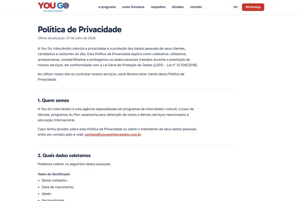 The bilingual privacy policy page published on the client's own domain.